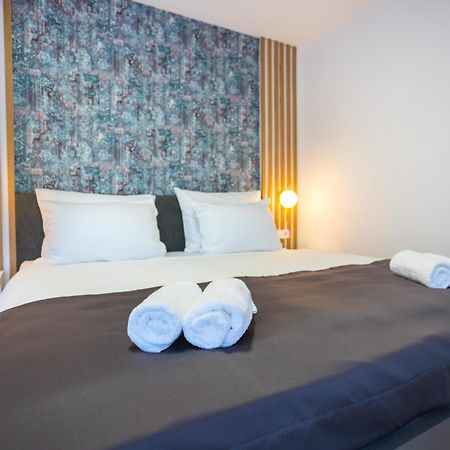 Appartamento Happy House Old Town Luxury SJJ Esterno foto
