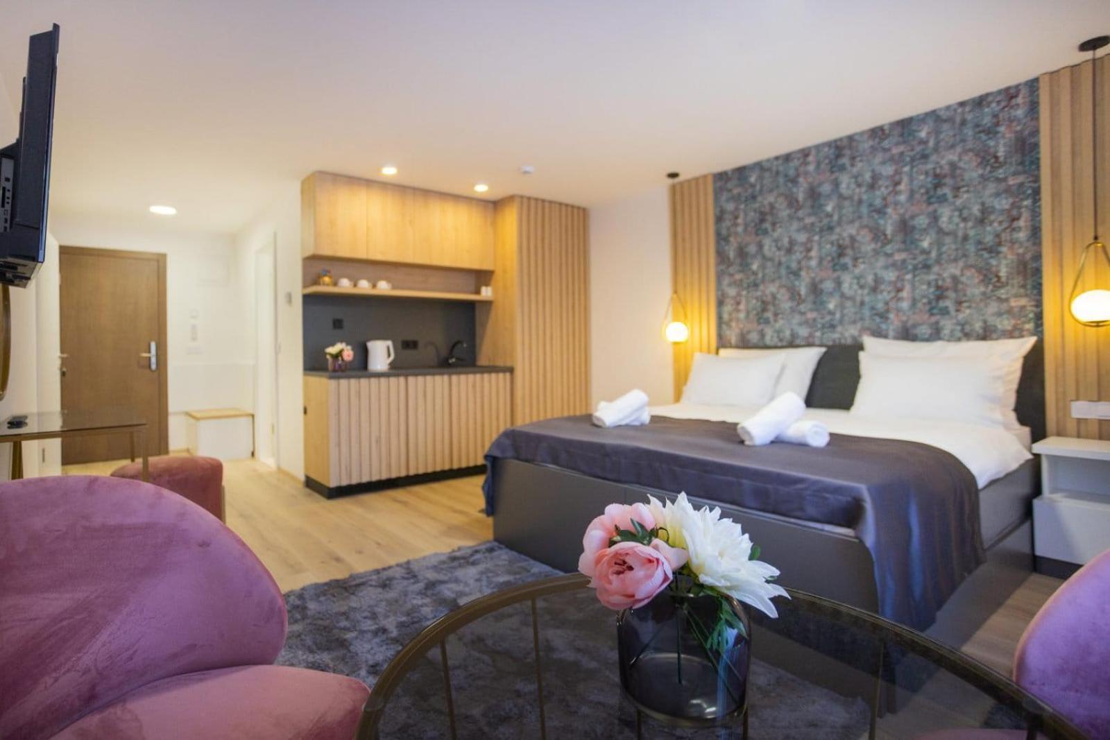Appartamento Happy House Old Town Luxury SJJ Esterno foto
