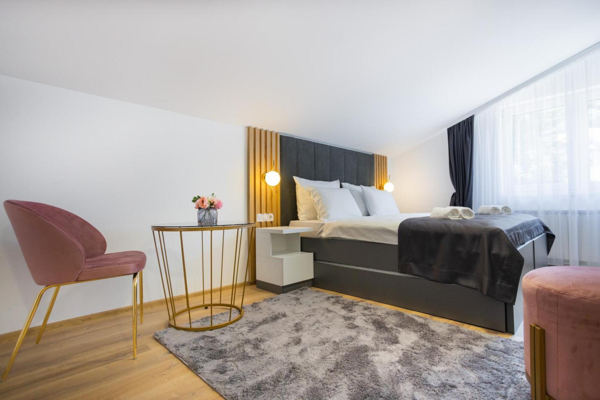 Appartamento Happy House Old Town Luxury SJJ Esterno foto