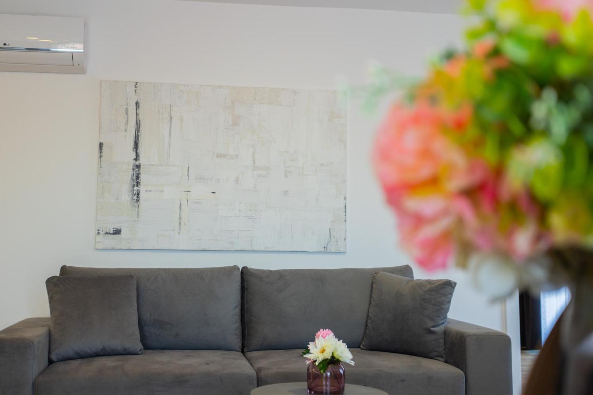 Appartamento Happy House Old Town Luxury SJJ Esterno foto