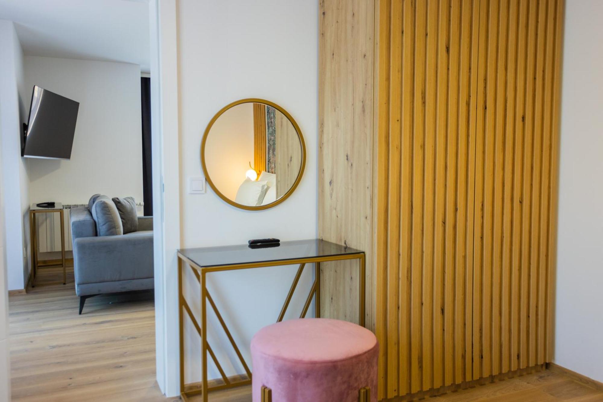 Appartamento Happy House Old Town Luxury SJJ Esterno foto