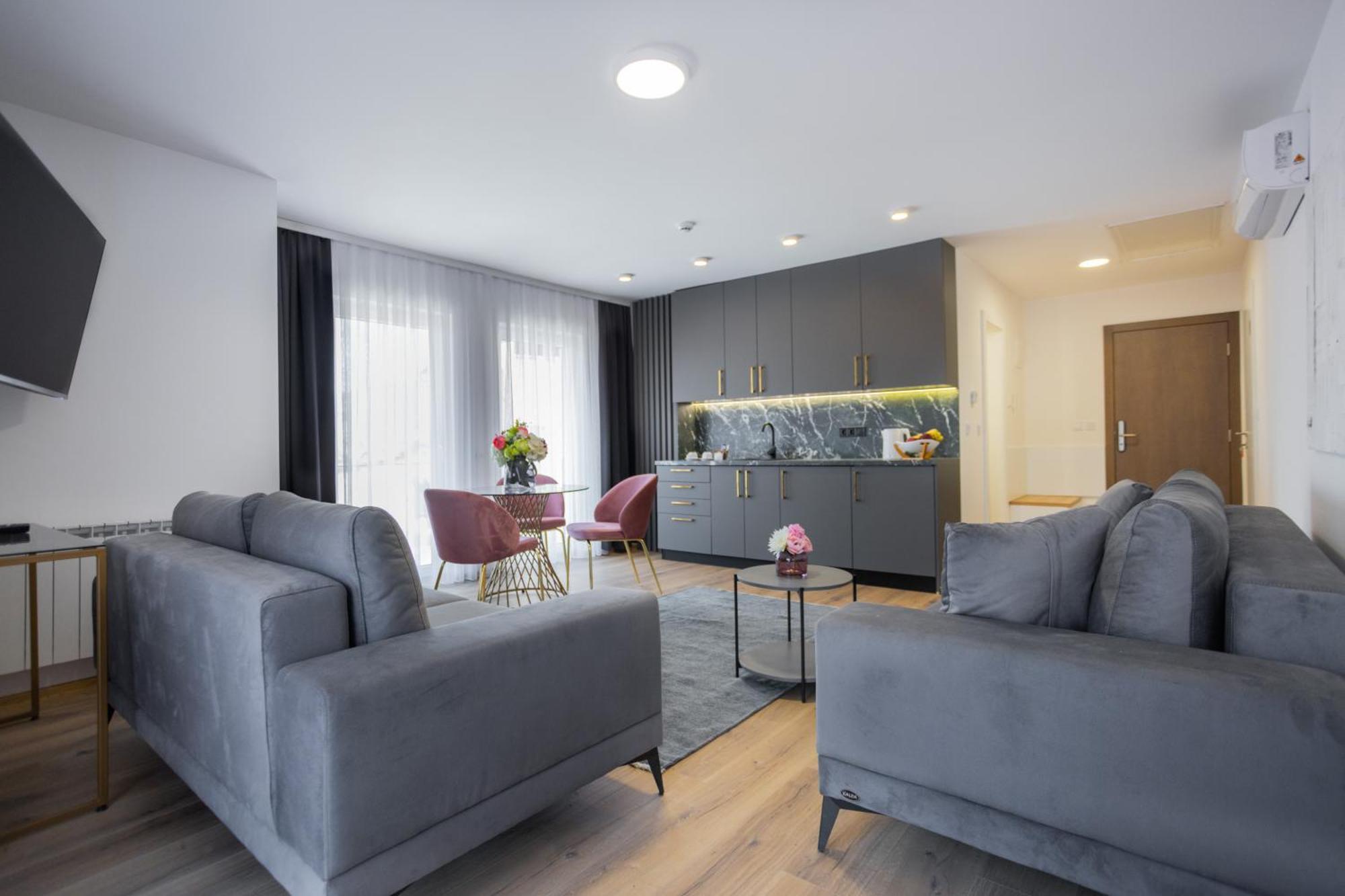 Appartamento Happy House Old Town Luxury SJJ Esterno foto
