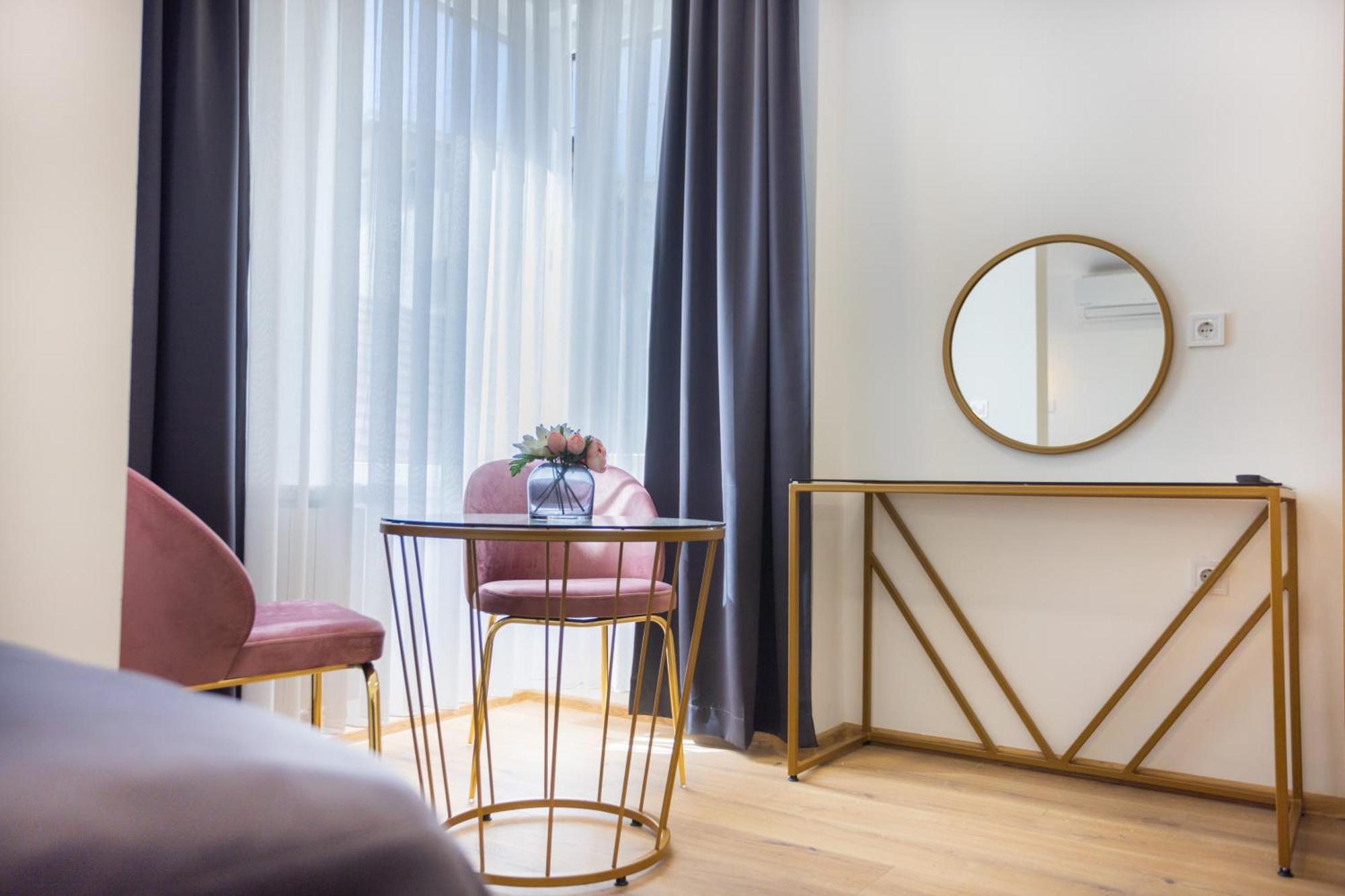 Appartamento Happy House Old Town Luxury SJJ Esterno foto