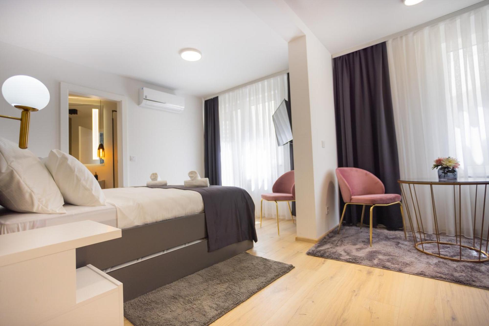 Appartamento Happy House Old Town Luxury SJJ Esterno foto