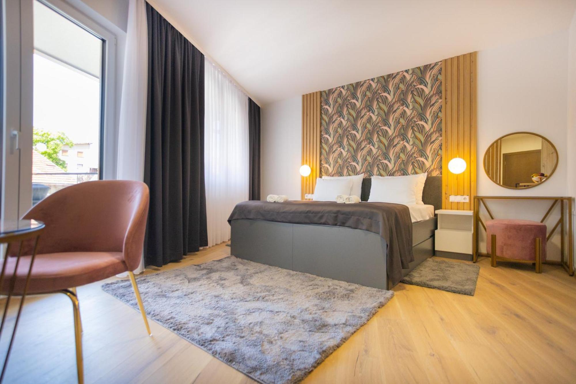 Appartamento Happy House Old Town Luxury SJJ Esterno foto