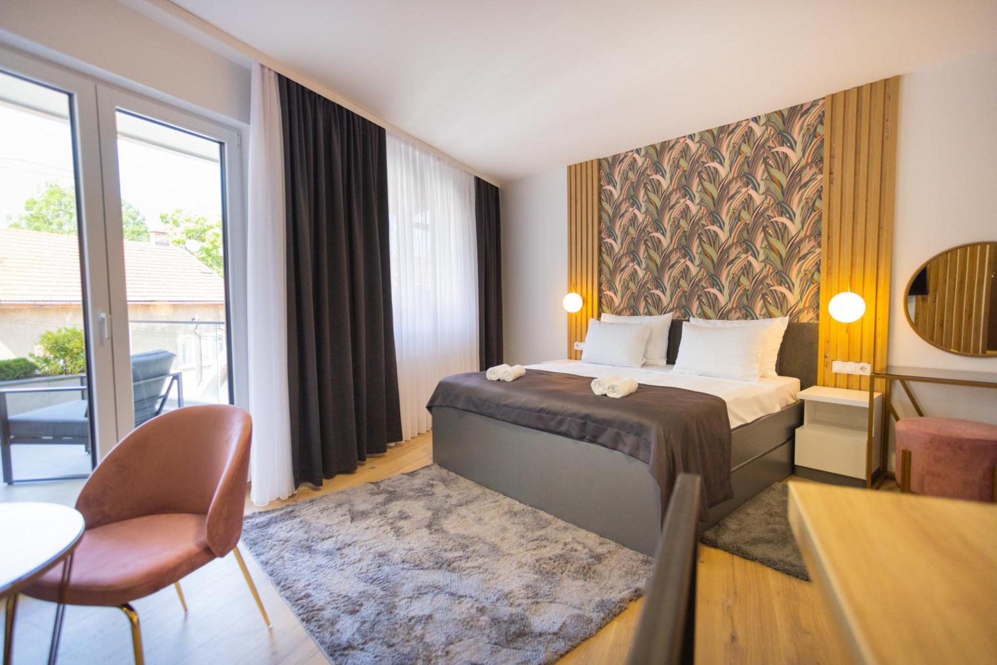 Appartamento Happy House Old Town Luxury SJJ Esterno foto