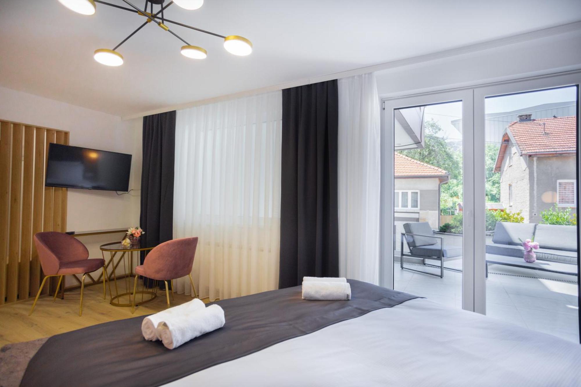 Appartamento Happy House Old Town Luxury SJJ Esterno foto