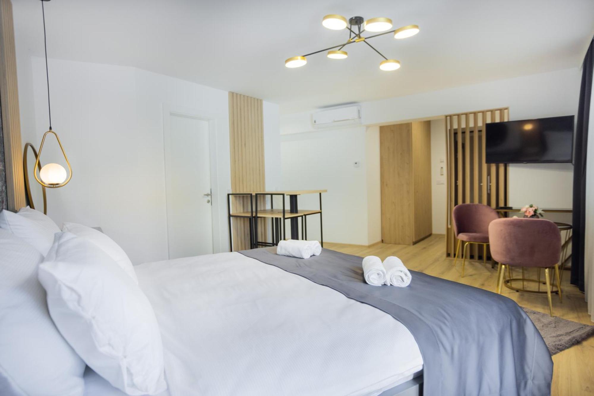 Appartamento Happy House Old Town Luxury SJJ Esterno foto
